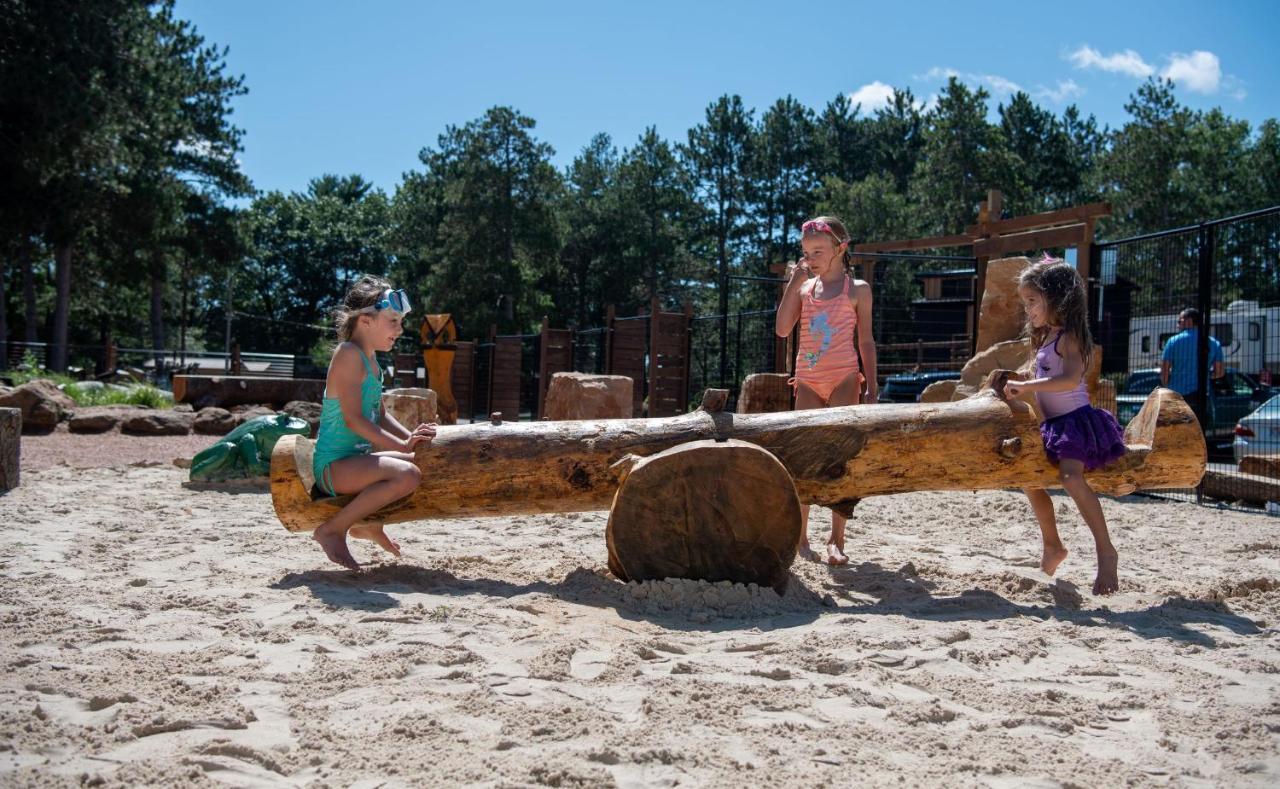 Natura Treescape Resort Wisconsin Dells Dış mekan fotoğraf